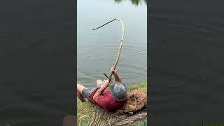 Primitive Fishing Skills. BIG ROD BIG FISH. Catch Fish At River For Survival screenshot 3