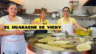 EL HUARACHE DE VICKY 😋 En Mexico City 🇲🇽#mexico#huarache#taco#food#travel#streetfood 