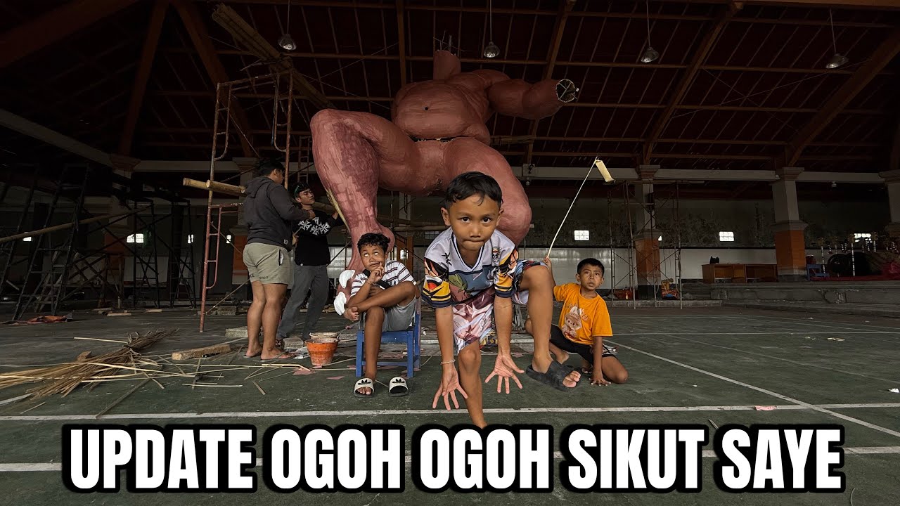 OJAVARA BELI ES TELER DAN MELIHAT OGOH OGOH SIKUT SAYE DI BALE BANJAR 