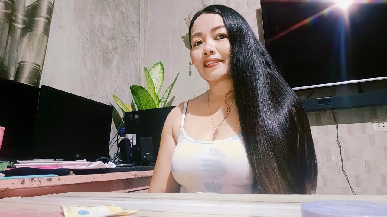 Hi@Elsie's Vlog is live! - YouTube