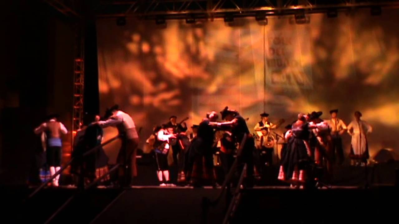 Folk del Mundo 2016. Asociación Provincial de Coros y Danzas Lola Torres (Jaén, España)