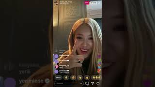 BLACKPINKs Rose on instagram Live (06.12.2019)