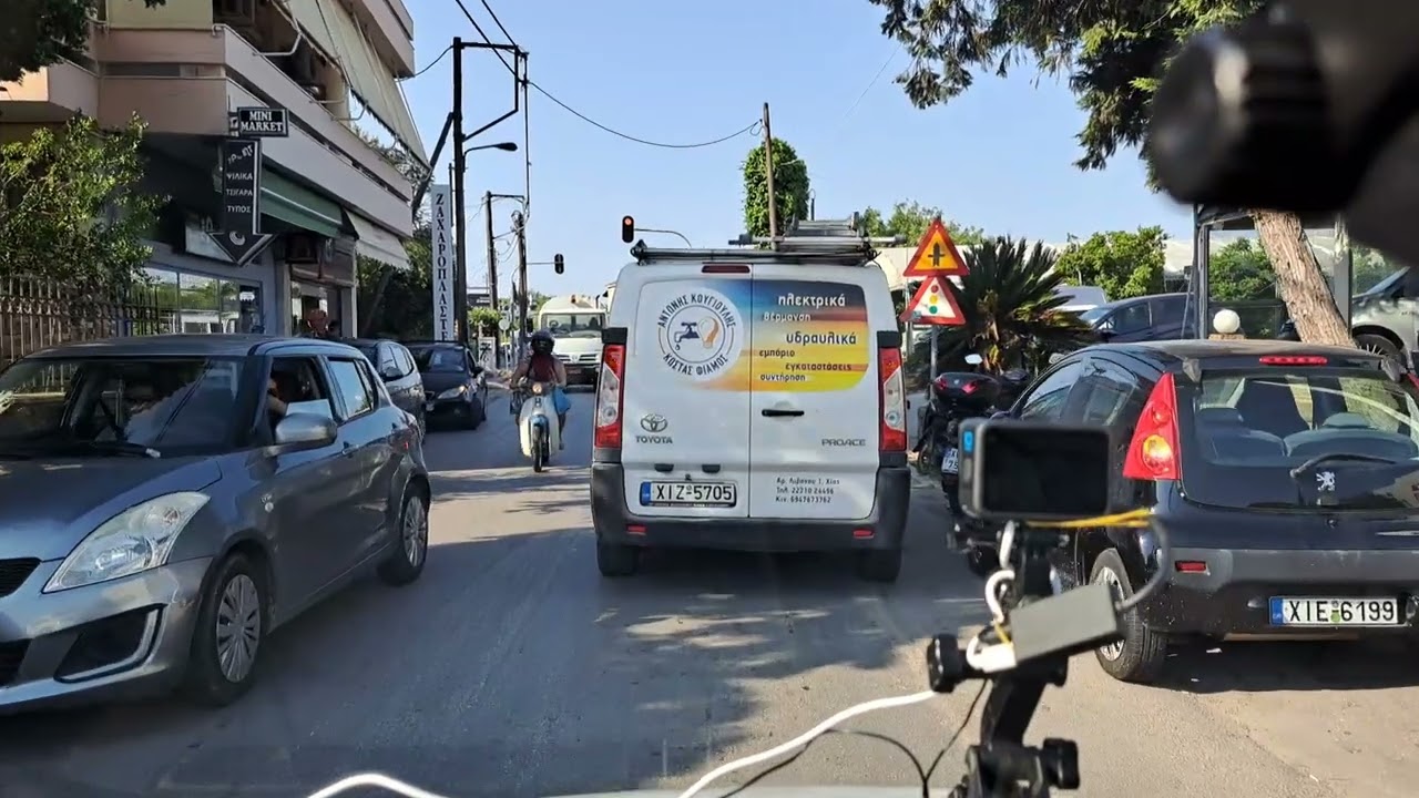 Από τη πόλη της Χίου στο χωριό Πυργί όλη η διαδρομή