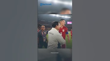 MOMEN Prabowo DISORAKI "HUUU" Oleh Suporter Timnas di Stadion GBK
