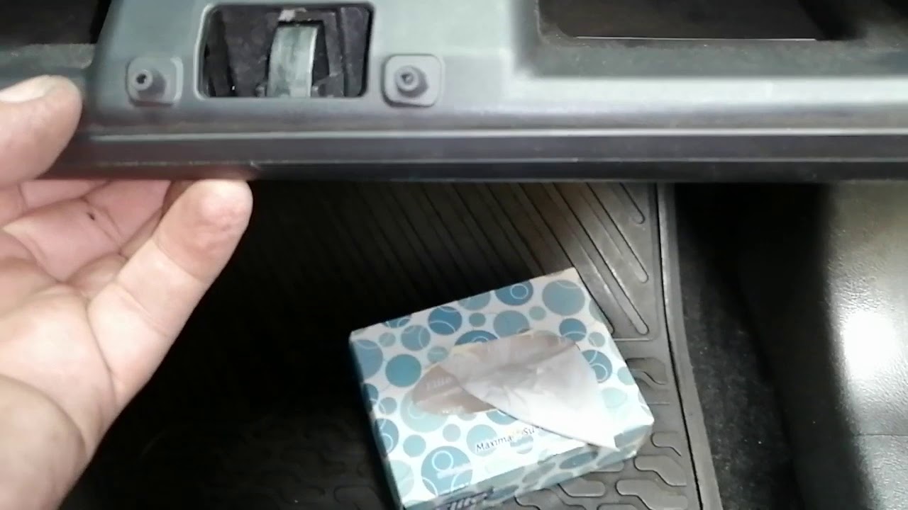 Cambio Filtro De Polen Suzuki New Baleno YouTube cambio-filtro-de-polen-suzuki-new-baleno-youtube