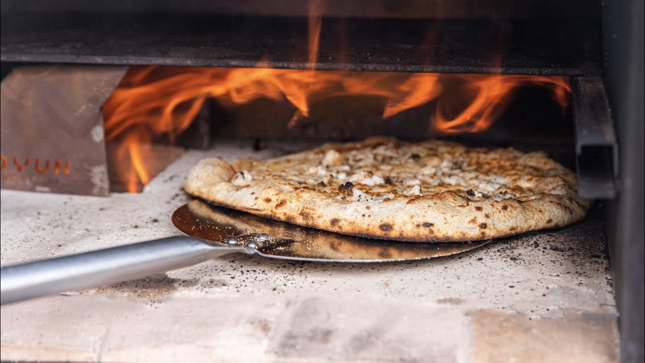 Kamado, un barbecue japonais en céramique qui revêt de nombreux