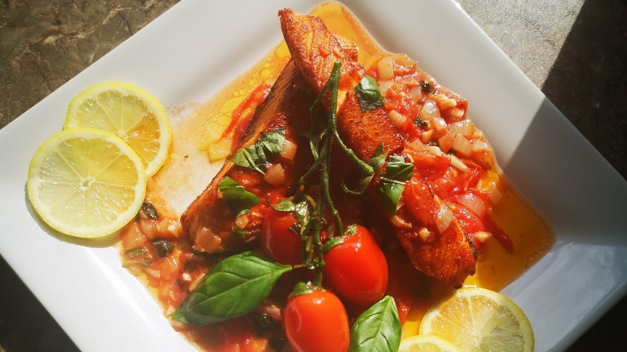 Salmon With Tomatoes & Garlic | Healthy Home Recipes - YouTube