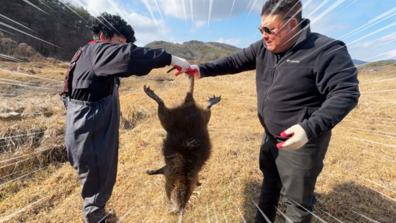 대물 괴물쥐 뉴트리아 잡아서 햄버거를 만들어서 친구들에게 줘보자!!