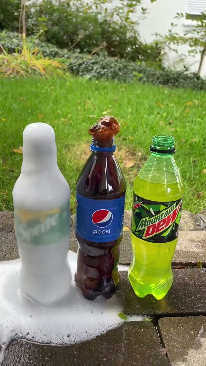 Coca Cola, Fanta, Sprite und Mentos |  #Experiment #Shorts