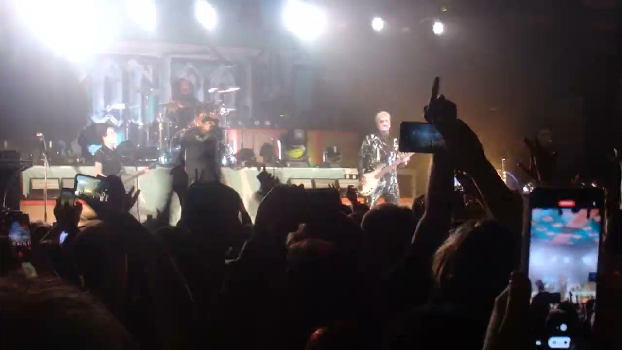 Motionless In White Somebody Told Me (Glasgow Barrowlands 14/03/23