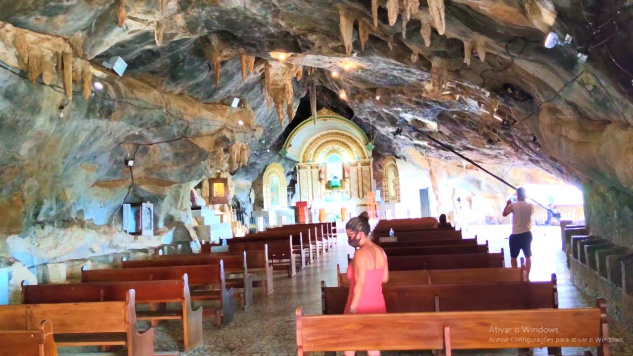 Me conte alguma curiosidade ou fato sobre Bom Jesus da Lapa, Deixe