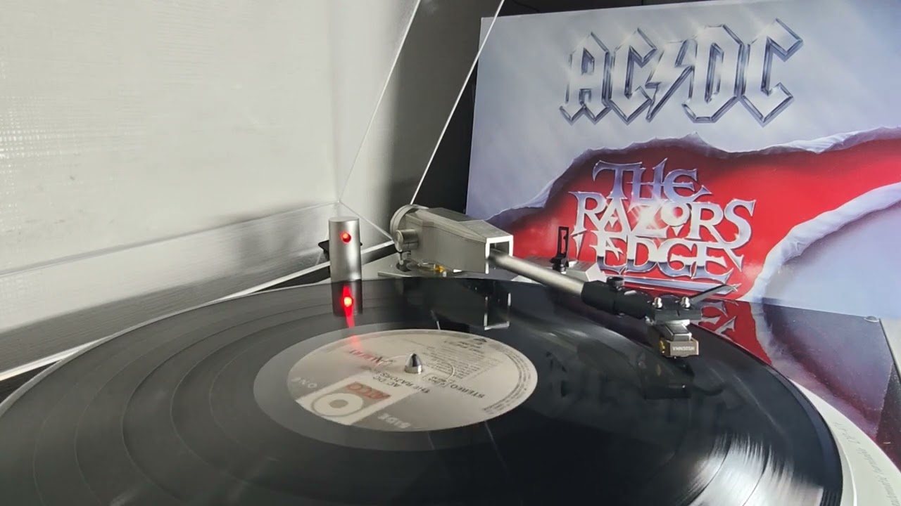 AC/DC - Moneytalks (original 1990 vinyl)