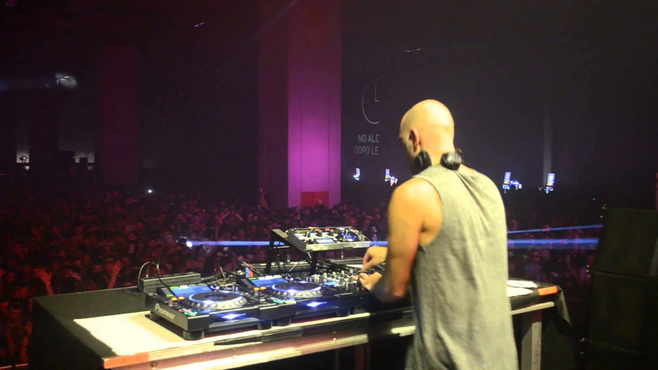 Len Faki live @ MOVEMENT Torino 2015
