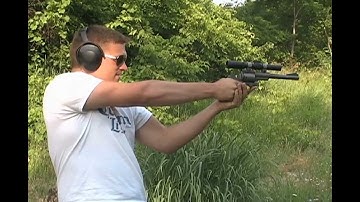 Shooting CinderBlocks, slowmotion