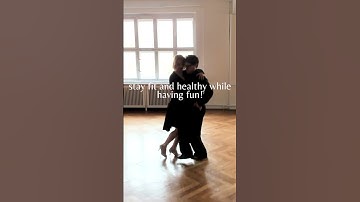 Universitango.com - Pablo & Ludmila - Tango Canyengue