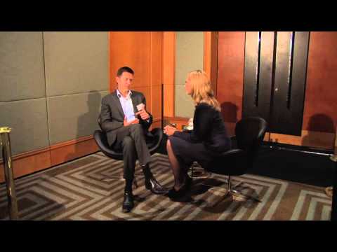 Video interview with Luc Hennekens, CIO, Qantas - YouTube