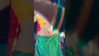 WaW Sexy Aunty Reel Hot Show BodY in Green Satin Saree#reels #alightmotion #xml