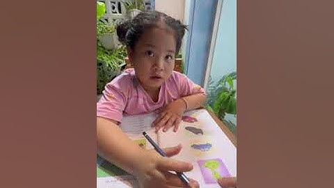 Tiếng Anh Giao Tiếp Thiếu Nhi Tại Phan Thiết: Nancy talking about Starters 1