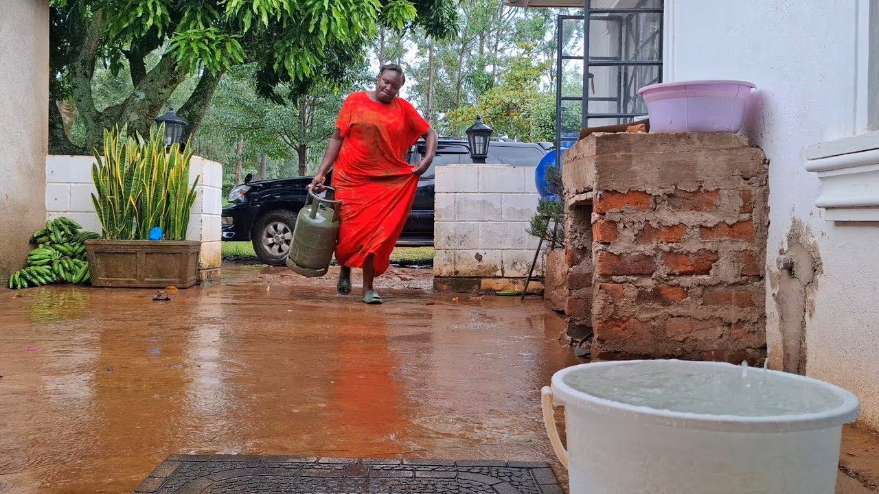 Rainy day slow living in the Kenyan countryside 