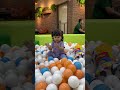 Bola apa warna apa? 🐣🤣 #playground #balloon #ball #anak #happy #cute #jakarta #baby #blue #white