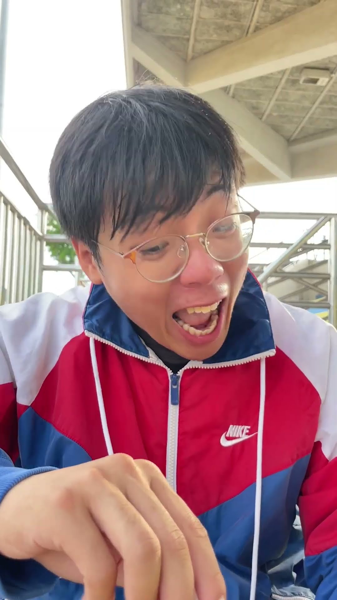 The FASTEST way to MAKE PEACH JUICE! #shorts #mingweirocks