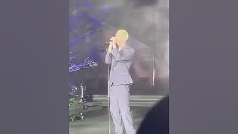 Mika - "Push no.5 for cute in input method" in Michael Kors night party in Sanya, cre: 143mph·Mika