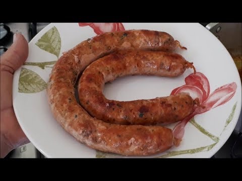 Vídeo: Como Cozinhar Linguiça Caseira