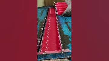 The manufacturing process of red candles- Good tools and machinery make work easy