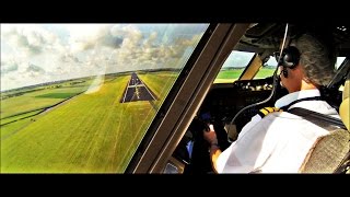 PILOT VIEW - KLM B747-400 Landing Amsterdam