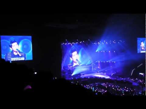 周杰倫 Bbox+青花瓷+說好的幸福呢 The Era Concert, Dec 18, 2011