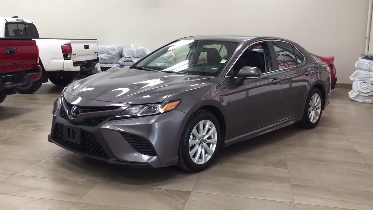 2019 Toyota Camry SE Review - YouTube