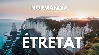 ÉTRETAT acantilados, costa de NORMANDÍA, FRANCIA.