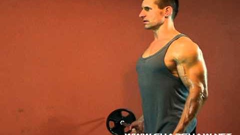 Chad Shaw Demonstrates Drag Curls