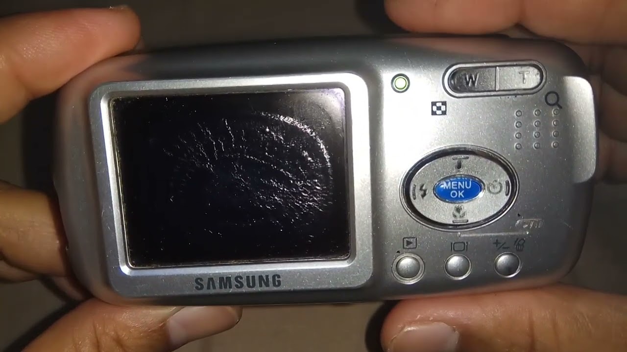 Samsung Digimax A400 4 Mpx 2.8 Optical Zoom Pocket Digital Camera
