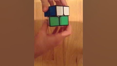 How to Make the Checkerboard Pattern on a 2x2 Rubix Cube