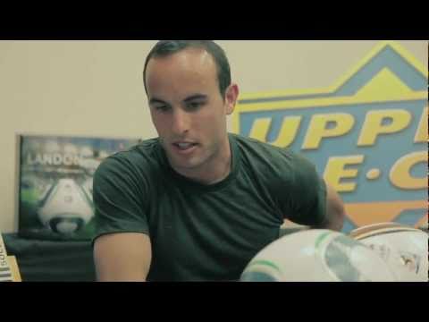 Landon Donovan Discusses Autographs, World Cup Pla...