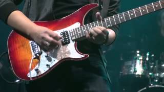 Jack Thammarat    On the Way  Live Guitar Idol 2009 Finals HD