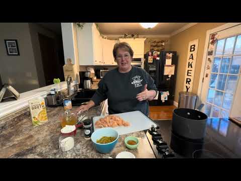 Roasted Garlic Mashed Cauliflower & Creamy White Chicken Chili | Cooking with Some Friends