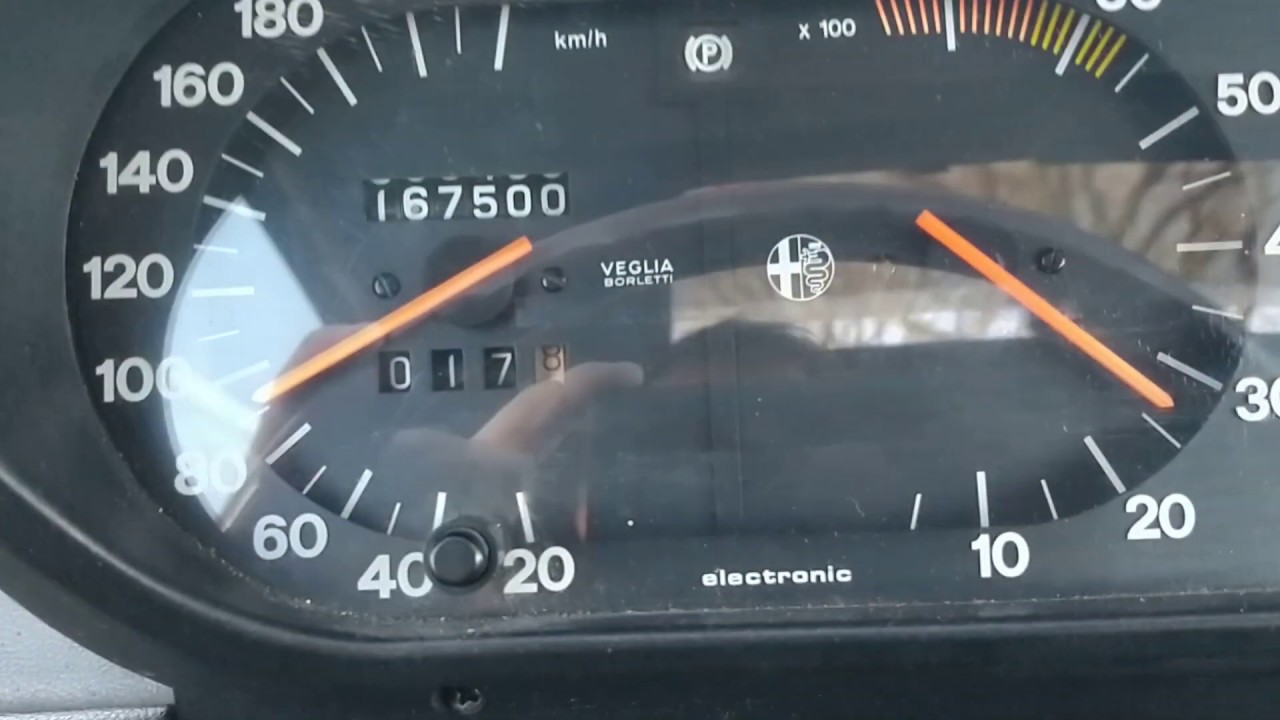 Alfa Romeo Giulietta 116 - 1984 1.8L 130HP - ACCELERATION / QUICK DRIVING / EXHAUST SOUND
