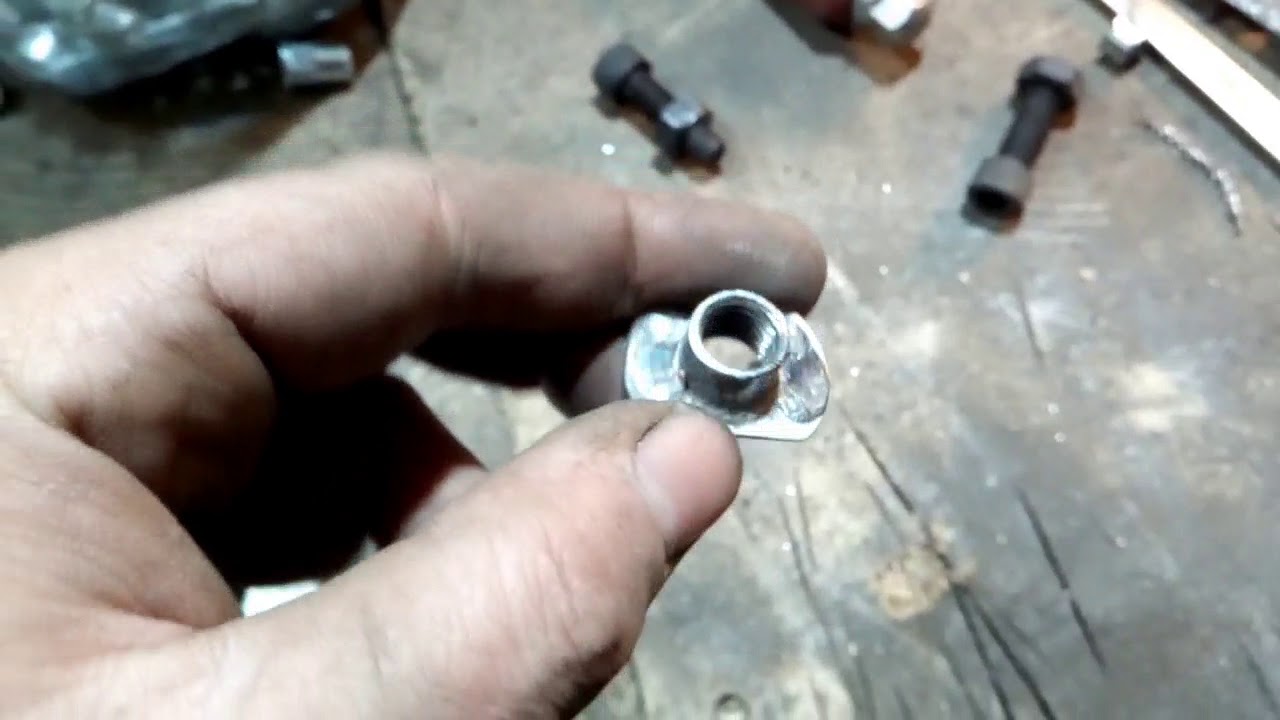 Установка ремней безопасности на Citroen berlingo - YouTube