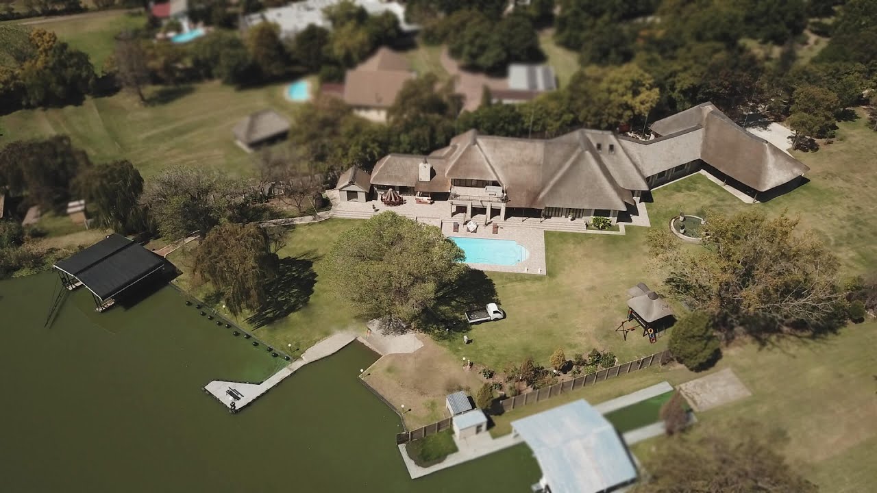 Vaal River Home For Sale fully furnished. YouTube