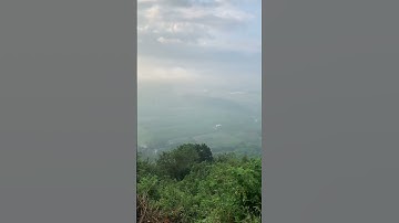 Pemandangan dari Gunung Pegat 343 MDPL #mendakigunung #pendakigunungindonesia #pendakiangunung