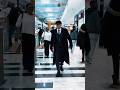 When Thomas Shelby's style is on point, all eyes stop!
