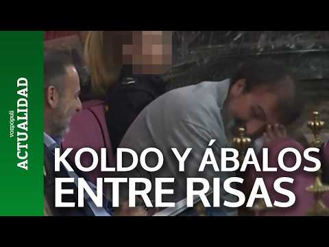 Las RISAS de KOLDO Y ÁBALOS durante las declaraciones de ALDAMA - YouTube