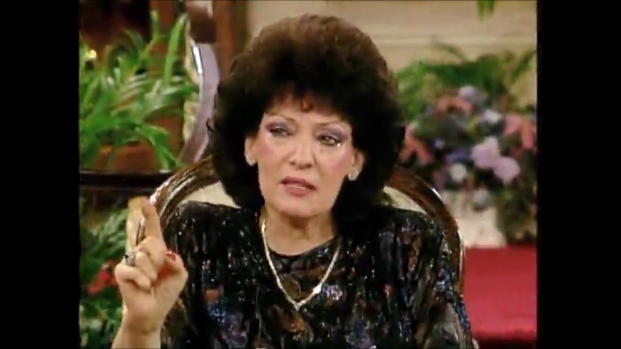 Dottie Rambo - Dottie talks about Angels - YouTube