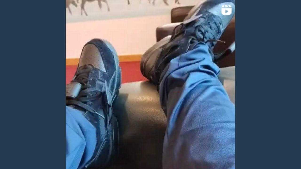 Guarda About that time su YouTube Guarda About that time su YouTube