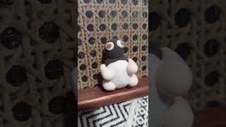 Making a tiny penguin out of clay shorts#clay🐧😍