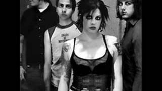 Video thumbnail of "The distillers - Hate me"