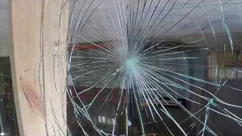 Pourquoi faut il choisir un Verre Feuilleté  Stadip pour vos Garde-Corps en Verre ?