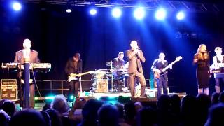 HEAVEN 17 - Who&#39;ll Stop The Rain - Live @ Live Music Hall Köln Cologne Germany 13-Dec-2012